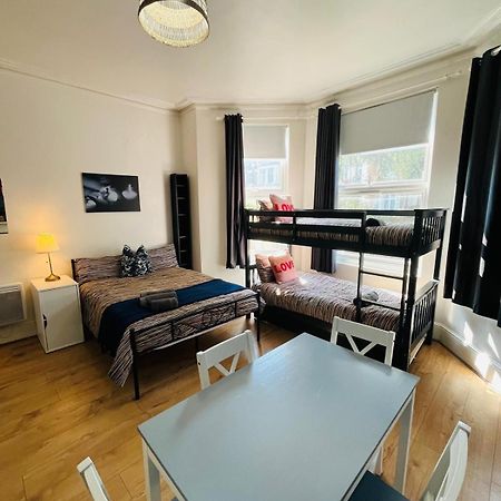 Wonderful Fully-Equipped Studio Near Central London 8 Exterior foto