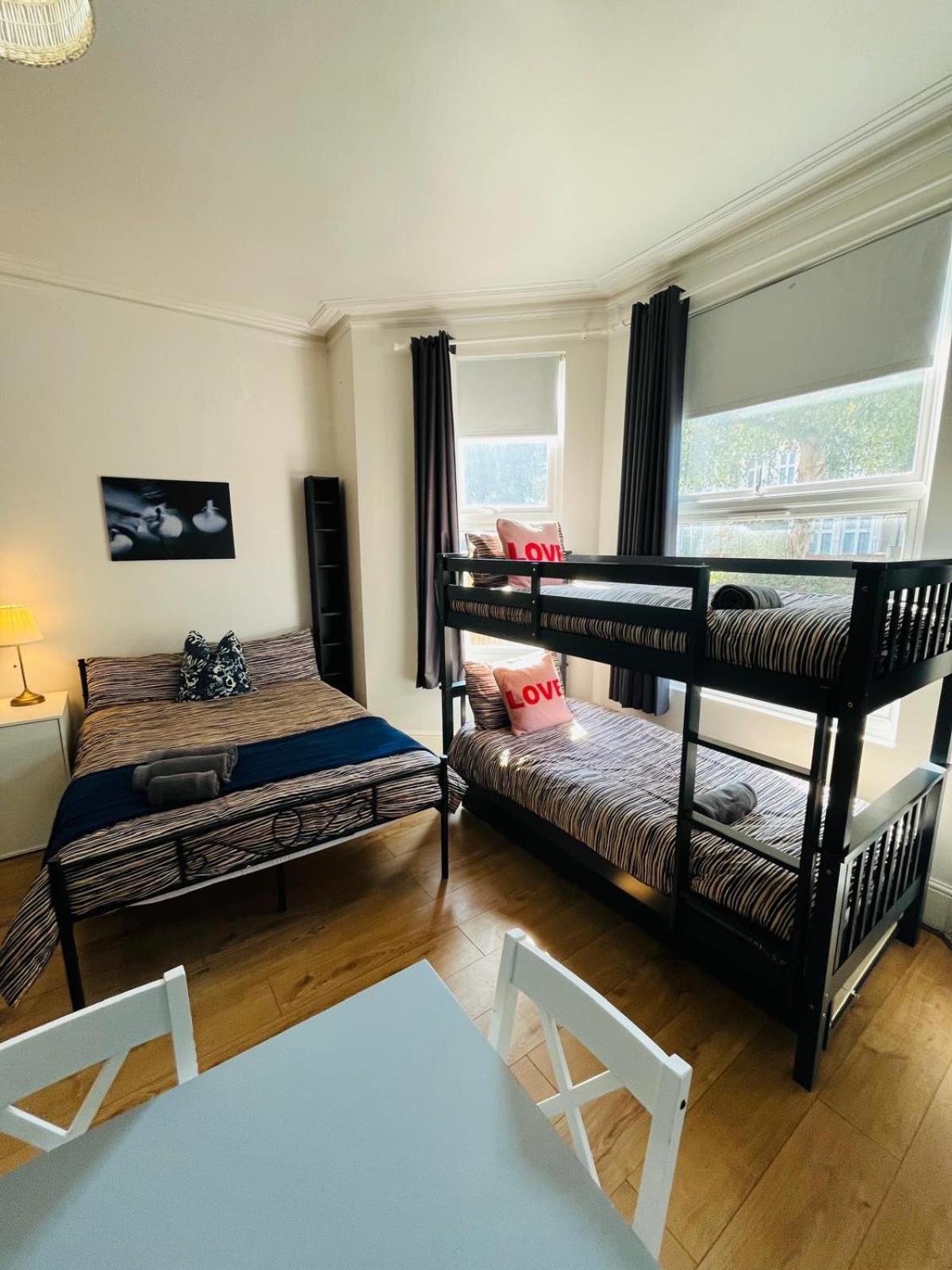 Wonderful Fully-Equipped Studio Near Central London 8 Exterior foto